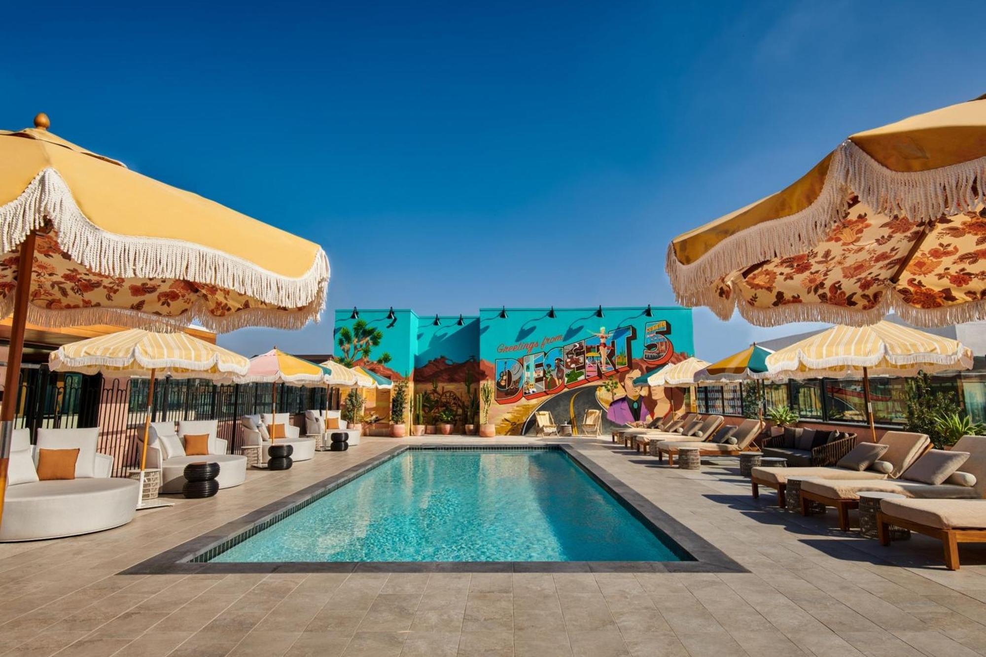 Hollywood Volume, A Tribute Portfolio Hotel Los Angeles Exterior photo