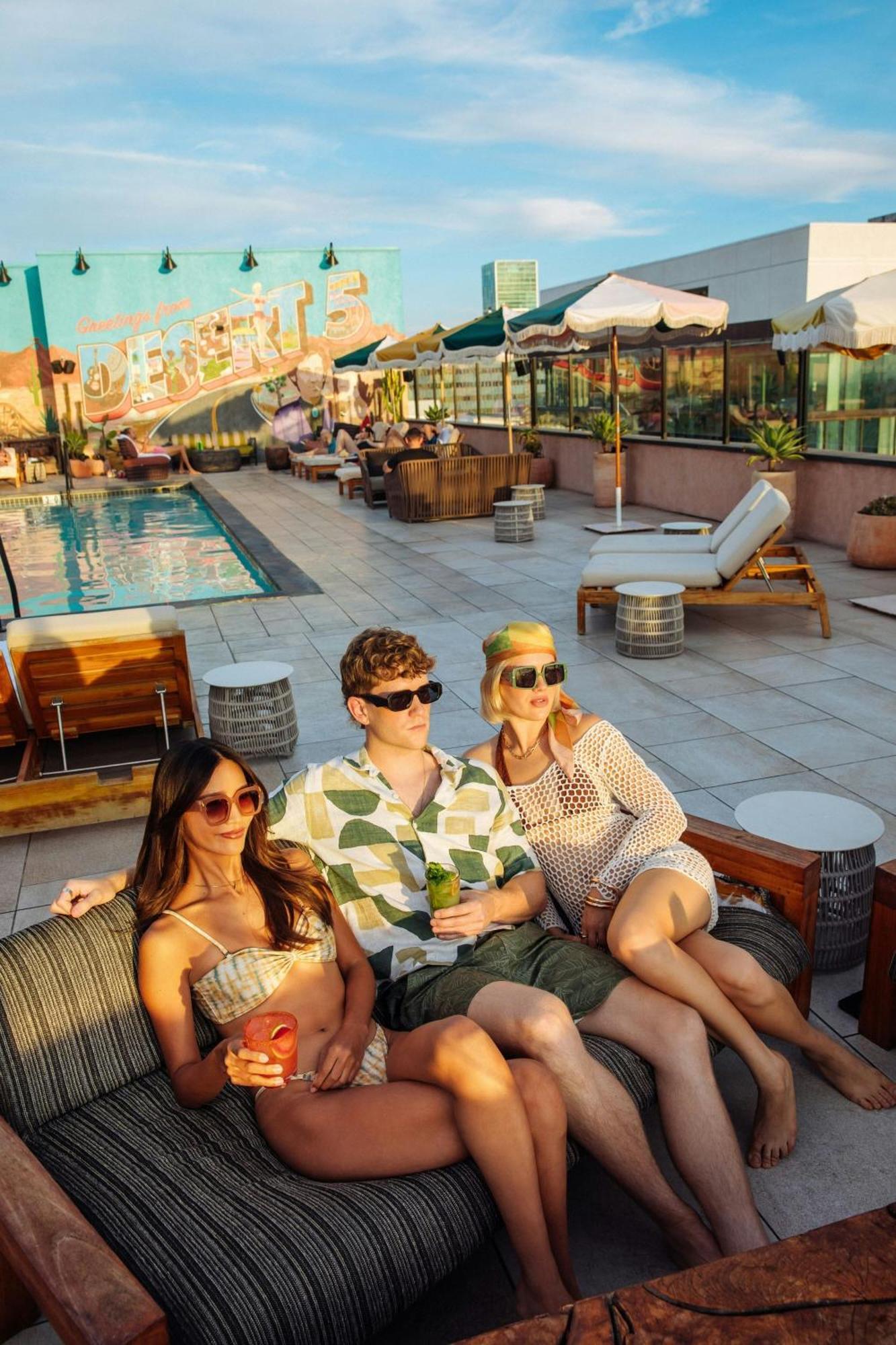 Hollywood Volume, A Tribute Portfolio Hotel Los Angeles Exterior photo
